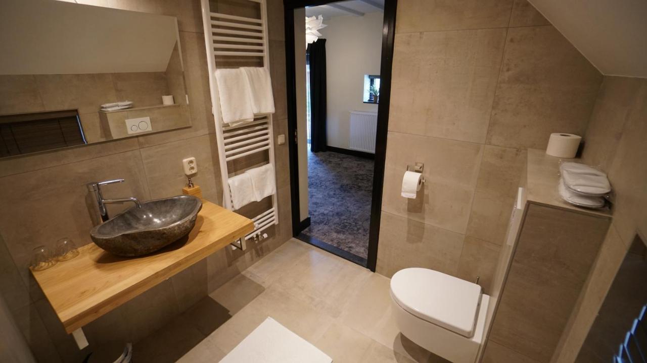 Bed En Breakfast Het Oelenest Hooghalen Екстериор снимка