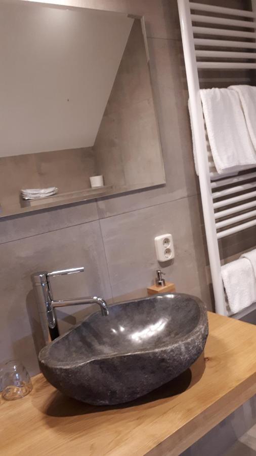 Bed En Breakfast Het Oelenest Hooghalen Екстериор снимка