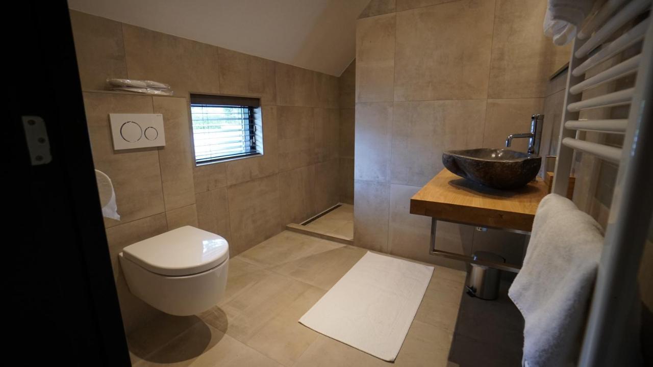 Bed En Breakfast Het Oelenest Hooghalen Екстериор снимка